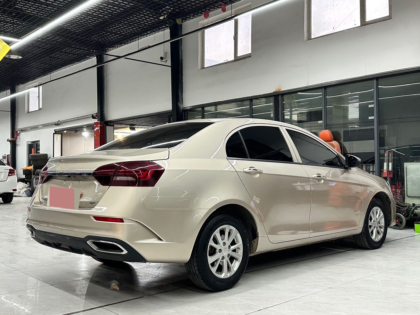 GEELY Emgrand 2022 #7 GEELY Emgrand 2022 car image #7