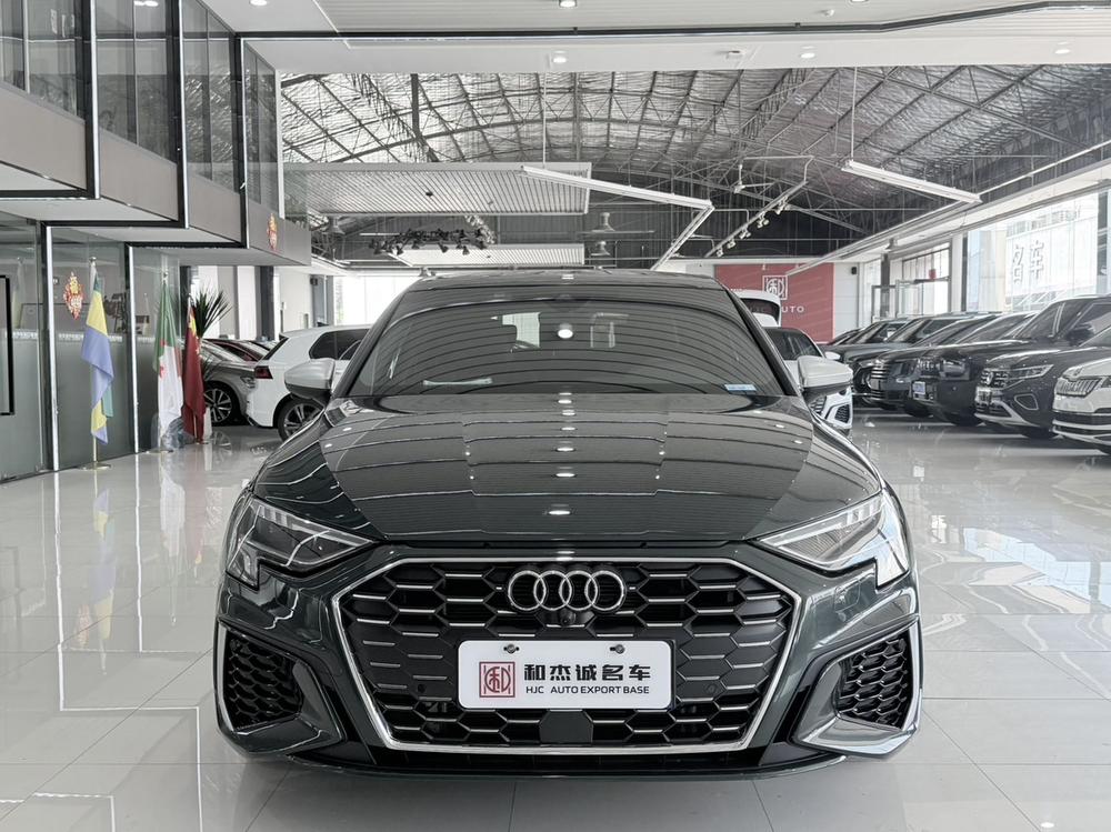 Audi A3 2022 immagine di auto #2