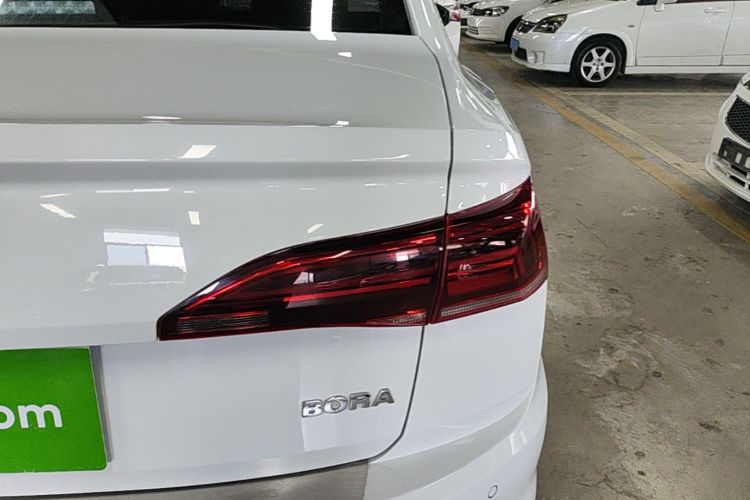 Volkswagen Bora 2020 car image #8