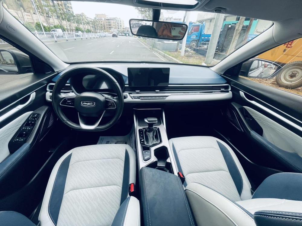 GEELY Emgrand 2021 #5 GEELY Emgrand 2021 car image #5