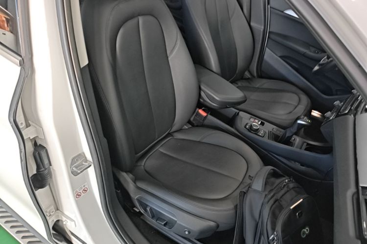 BMW X1 2018 #24 BMW X1 2018 car image #24