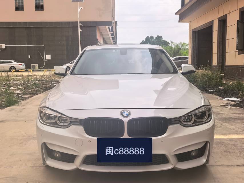 BMW 3 Series 2018 car image 