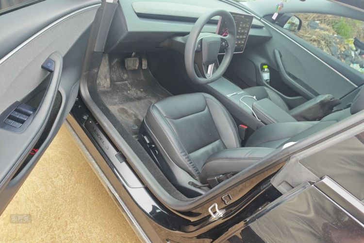 Tesla Model 3 2023 #18 Tesla Model 3 2023 car image #18