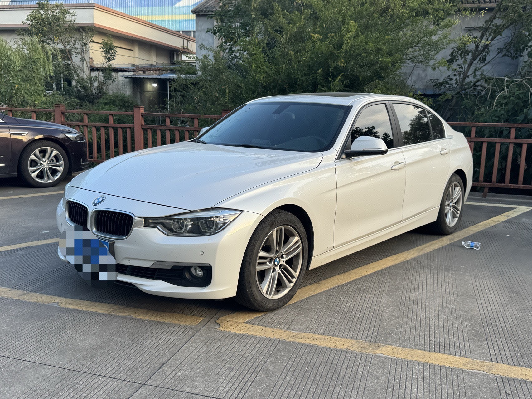 BMW 3 Series 2016 car image 