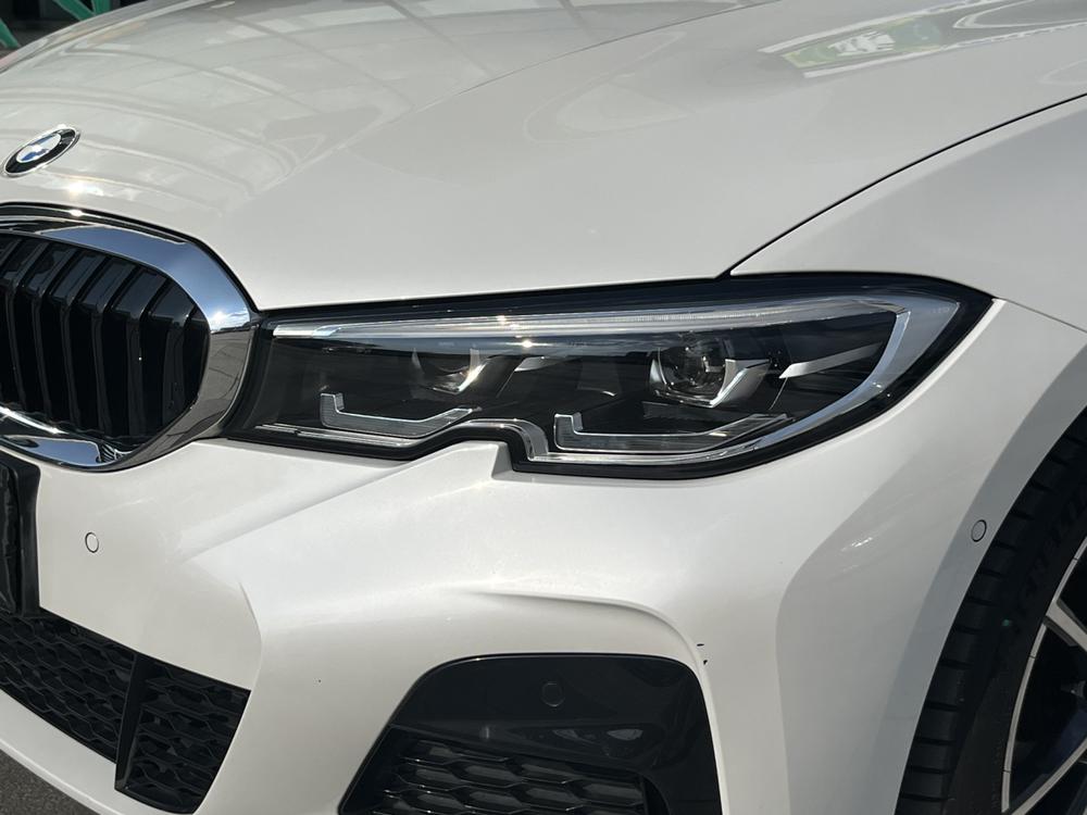 BMW 3 Series 2020 car image #9