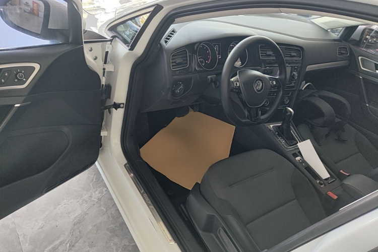 Volkswagen Golf 2018 #16 Volkswagen Golf 2018 car image #16