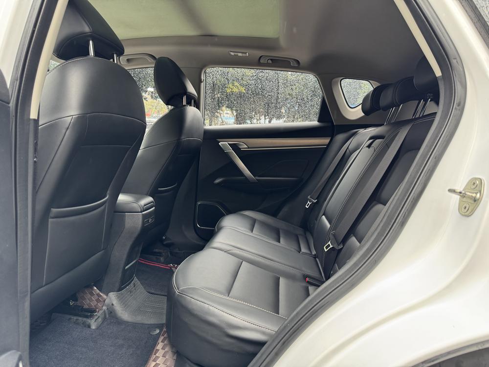 GEELY Coolray 2019 #10 GEELY Coolray 2019 car image #10