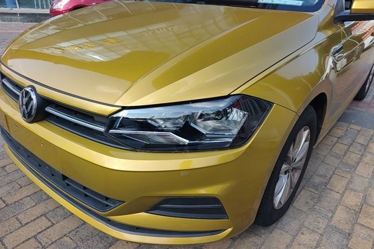 Volkswagen Polo 2019 car image #23