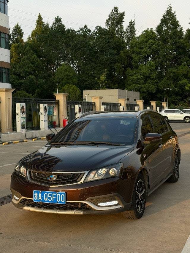 GEELY Emgrand 2017 car image 