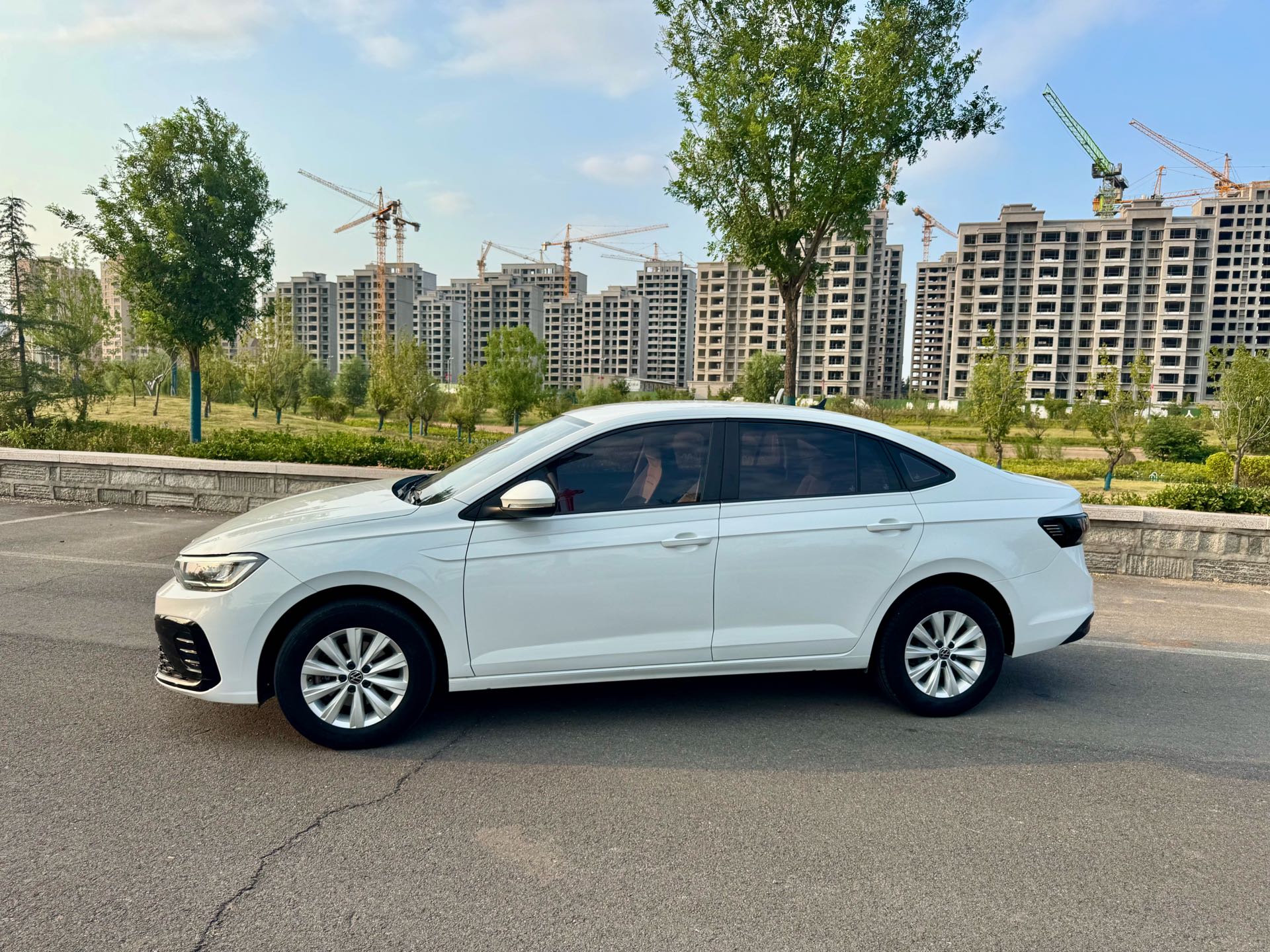 Volkswagen Lavida 2024 #2 Volkswagen Lavida 2024 car image #2
