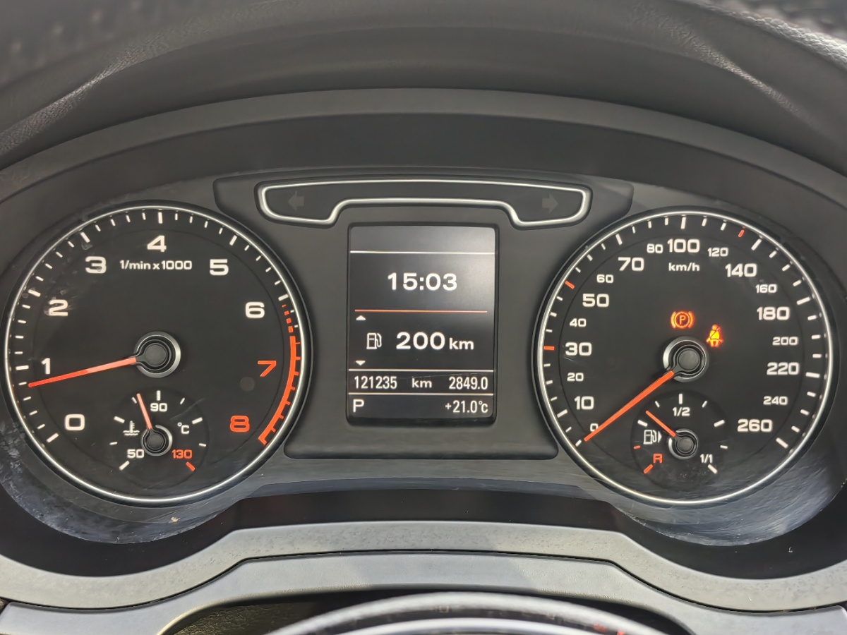Audi Q3 2014 #7 Audi Q3 2014 car image #7