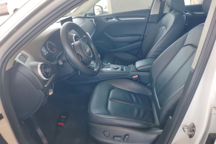 Audi A3 2017 immagine di auto #15