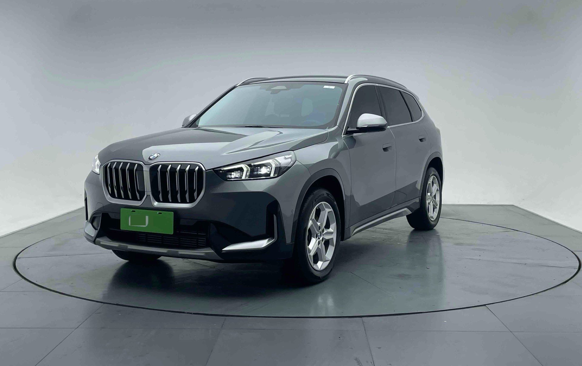 BMW X1 2024 BMW X1 2024 car image