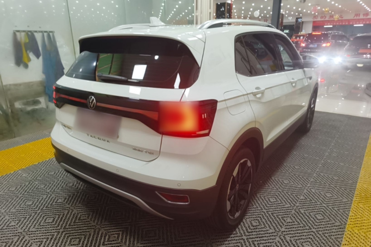 Volkswagen Tacqua 2025 #7 Volkswagen Tacqua 2025 изображение автомобиля #7