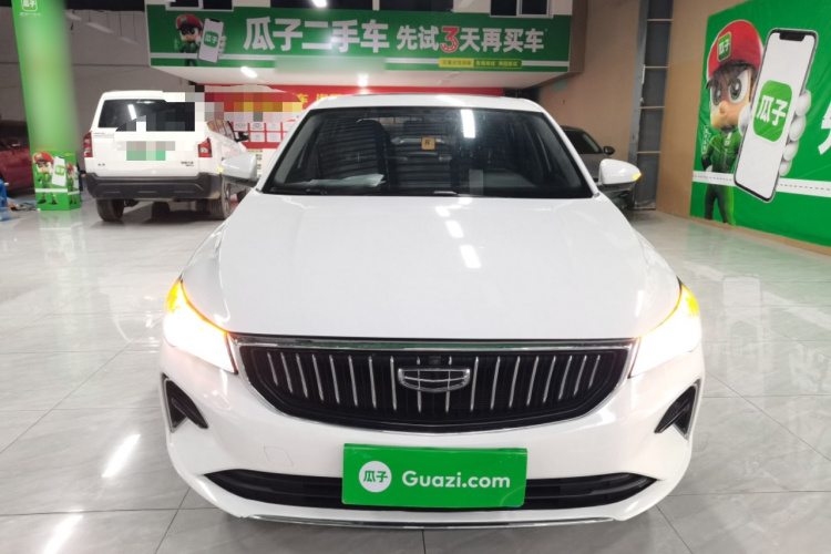 GEELY Emgrand 2023 изображение автомобиля #3