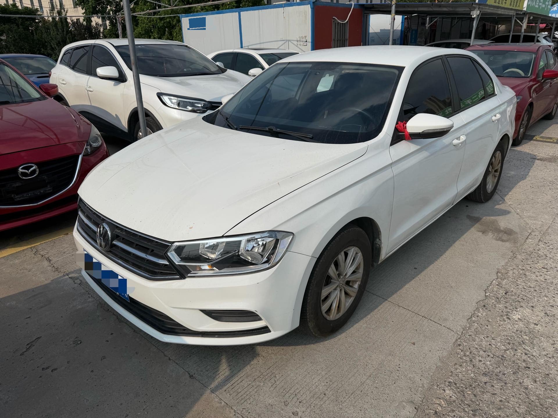 Volkswagen Bora 2017 car image 