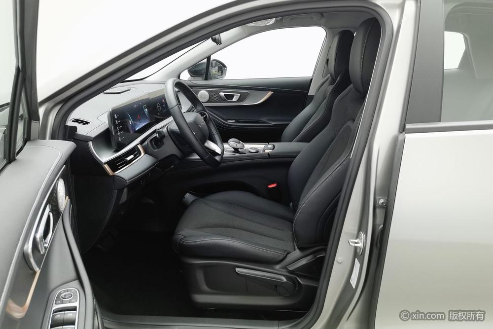 Chery Tiggo 5x 2025 car image #17