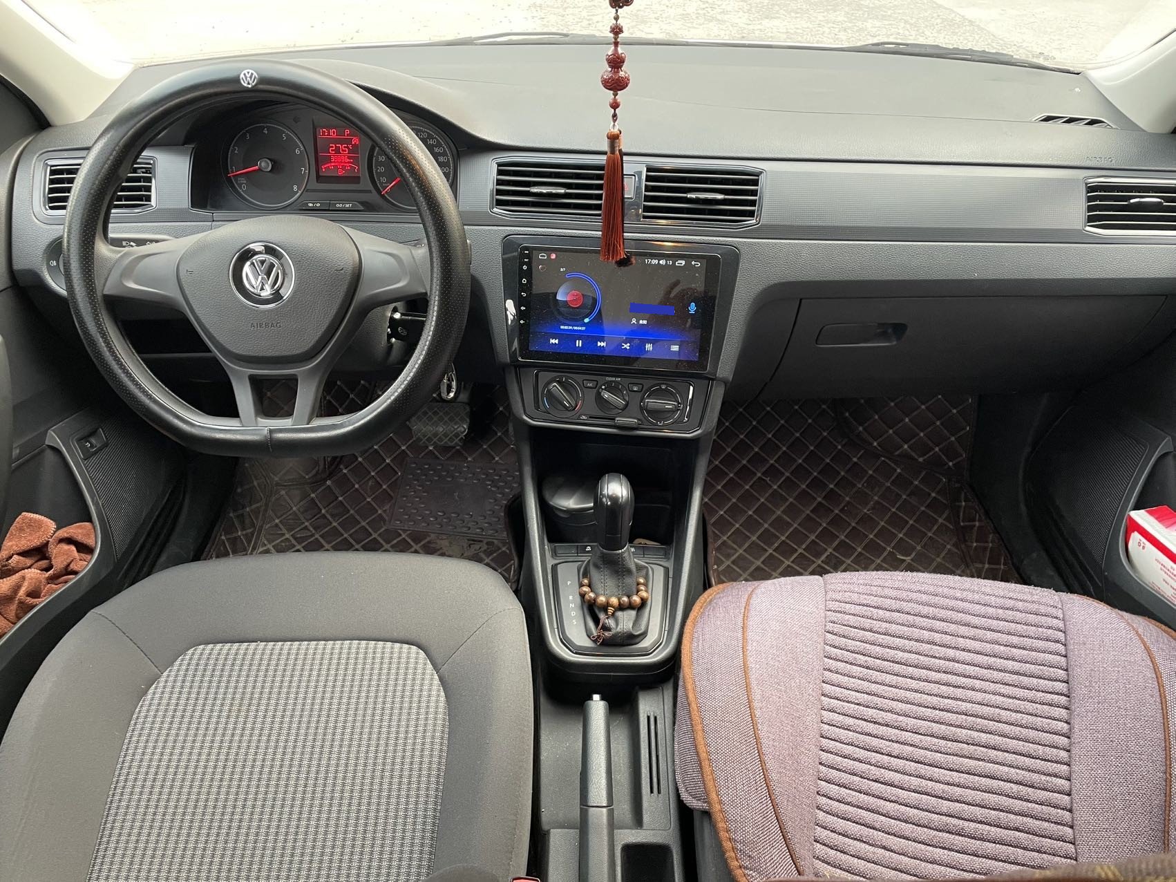 Volkswagen Santana 2022 car image #7