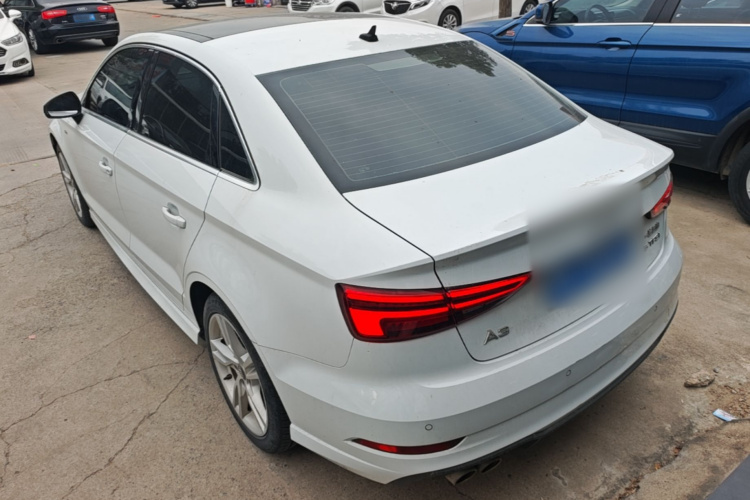 Audi A3 2021 car image #5