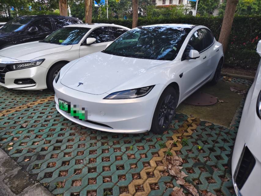 2024 2024 immagine di auto
