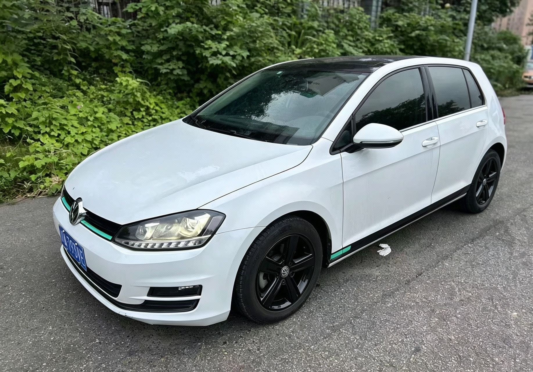 Volkswagen Golf 2015 Volkswagen Golf 2015 car image
