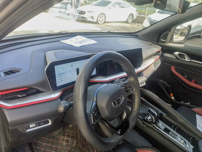 GEELY Coolray 2022 #6 GEELY Coolray 2022 imagem de carro #6