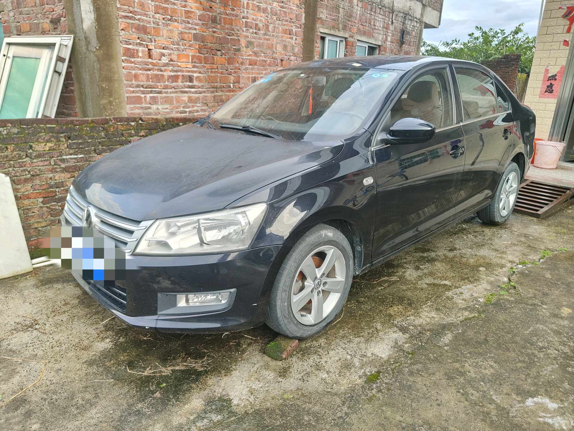 Volkswagen Santana 2014 car image 