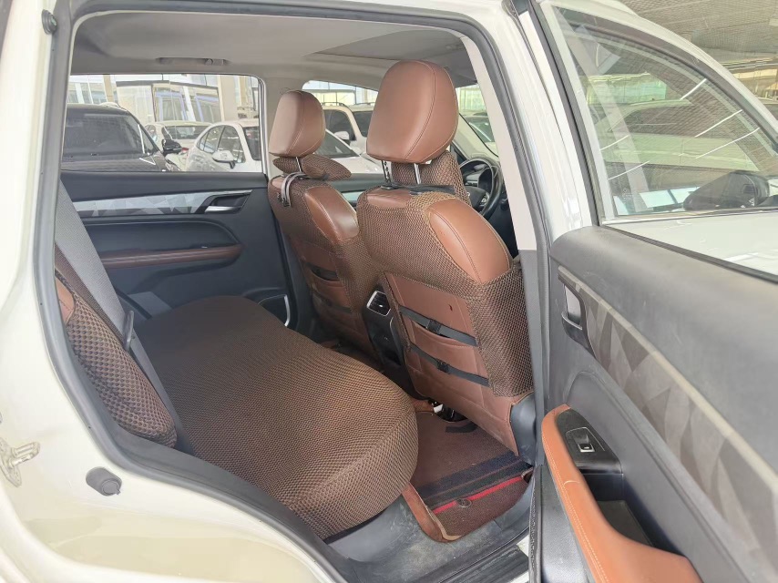 GEELY Vision X6 2022 car image #10