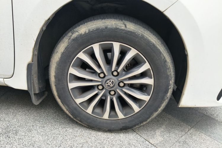 Toyota Corolla 2019 car image #9