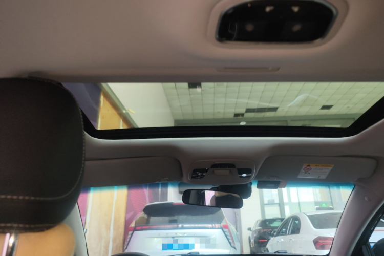 GEELY Emgrand 2020 car image #16