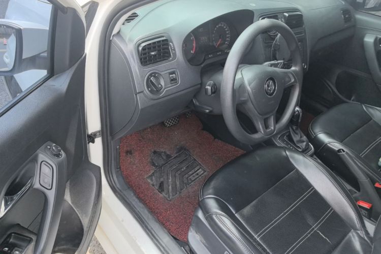 Volkswagen Polo 2017 #16 Volkswagen Polo 2017 car image #16