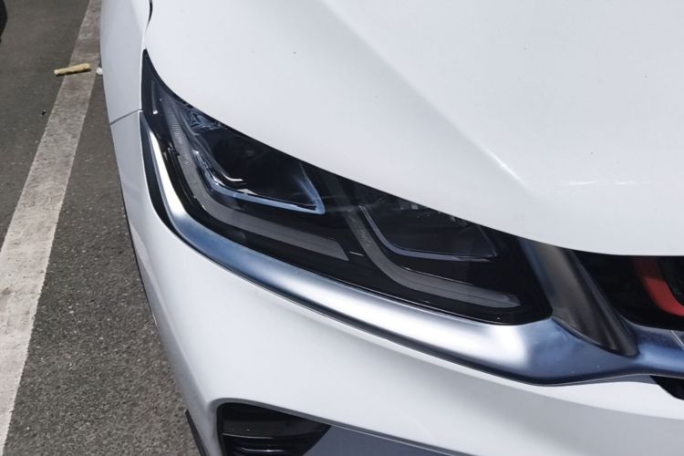 2018 immagine di auto #8