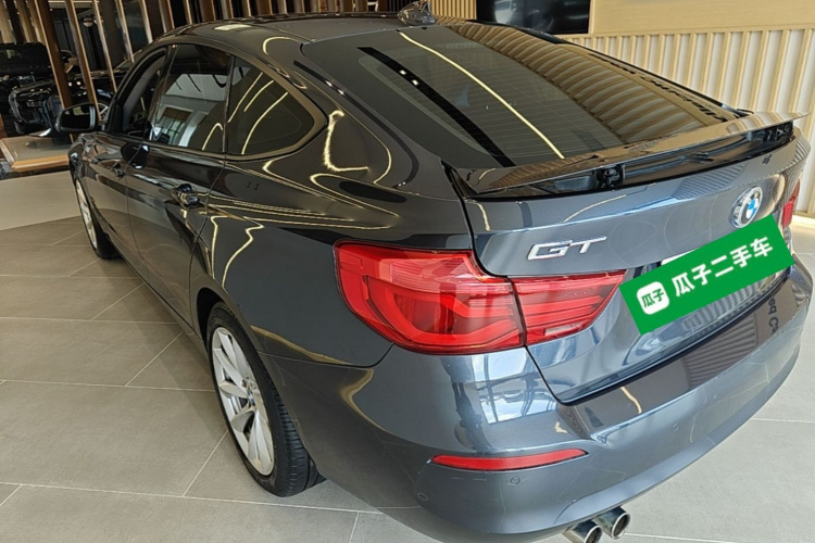 BMW 3 Series GT 2019 #5 BMW 3 Series GT 2019 car image #5
