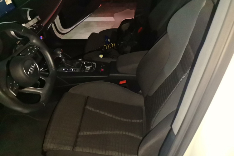 Audi A3 2017 car image #15