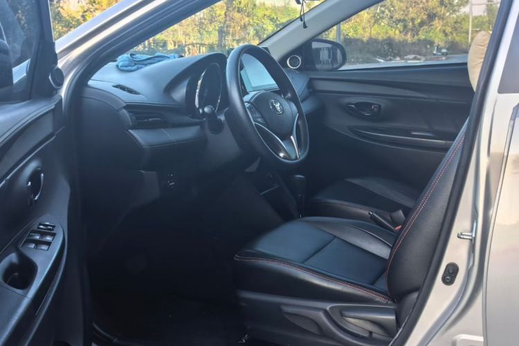 Toyota Vios 2020 car image #12