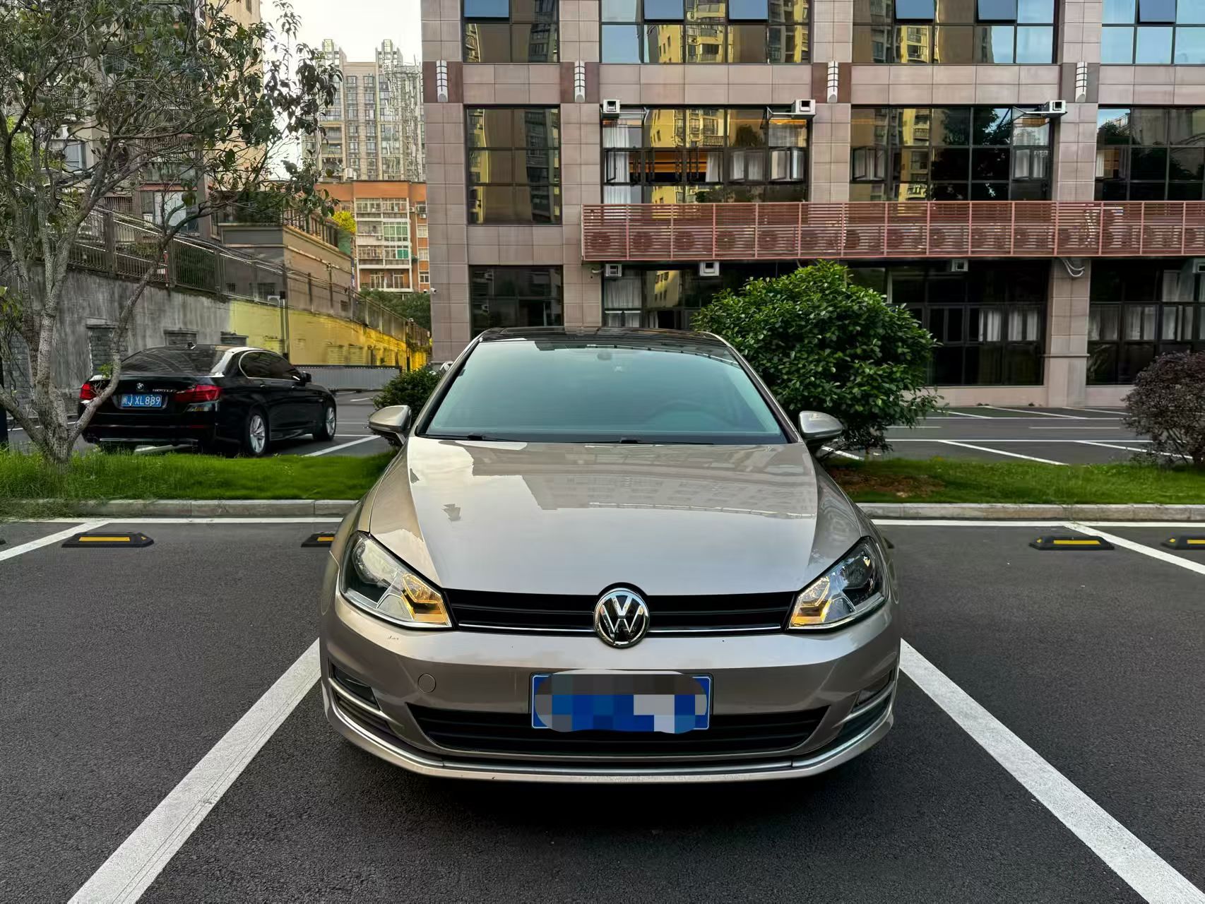 Volkswagen Golf 2016 car image #4