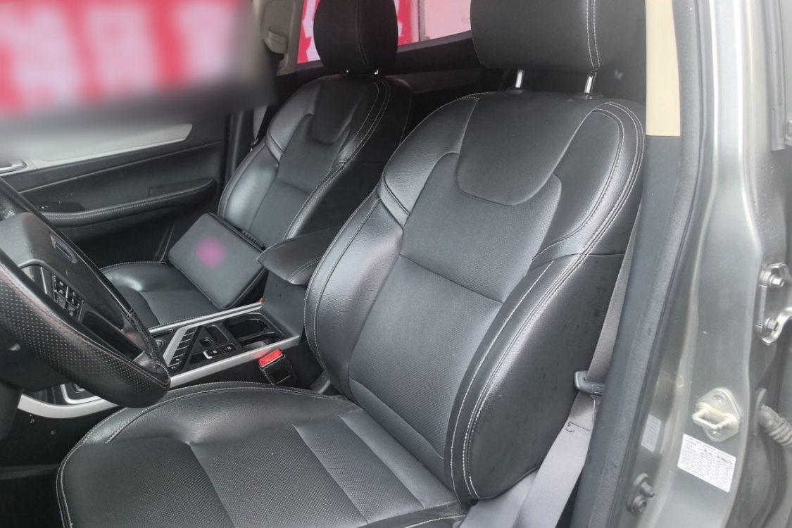 GEELY Vision X6 2019 car image #18