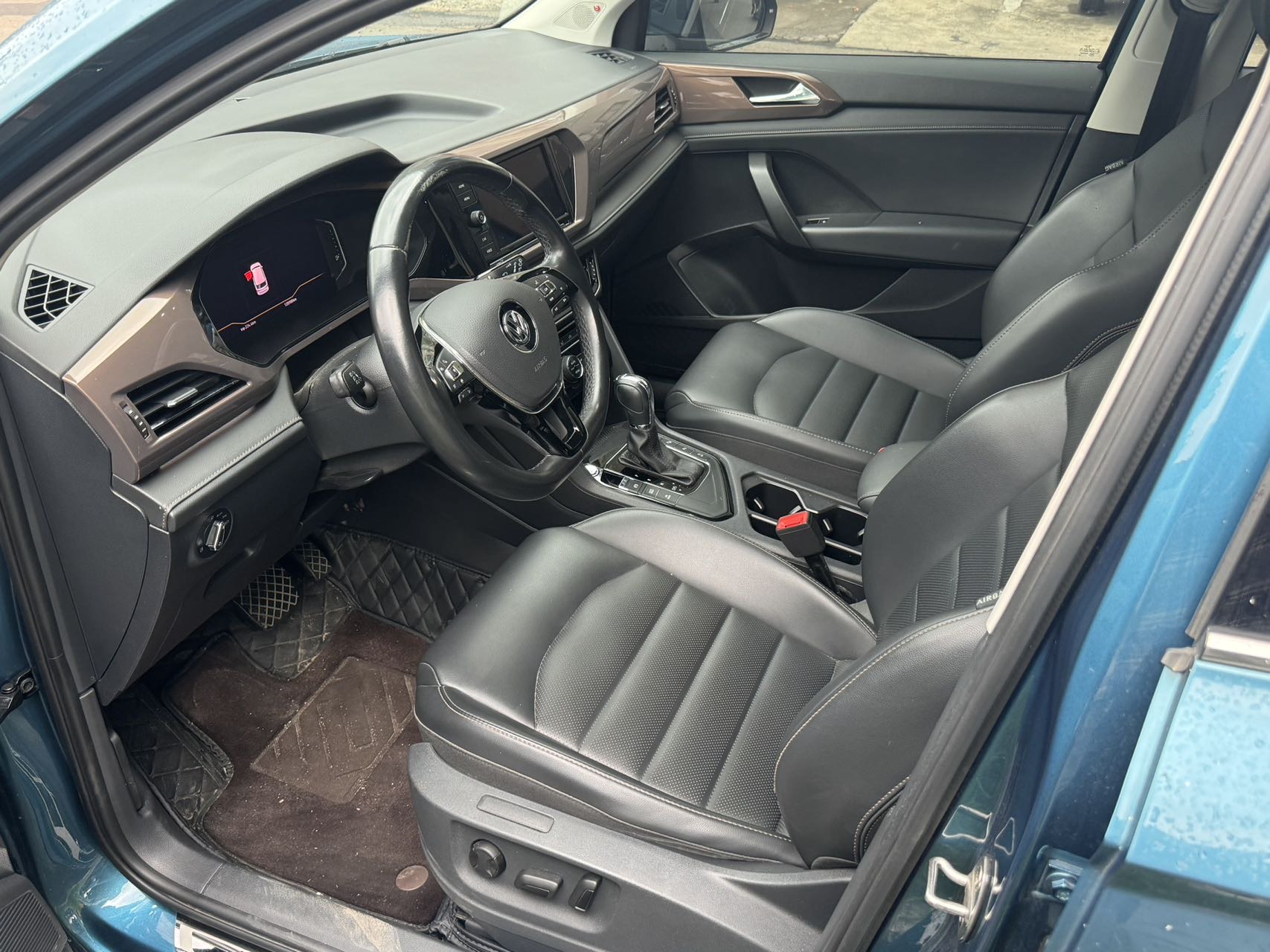 2019 #2 2019 car image #2