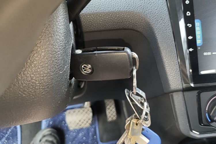 Volkswagen Santana 2019 #9 Volkswagen Santana 2019 car image #9