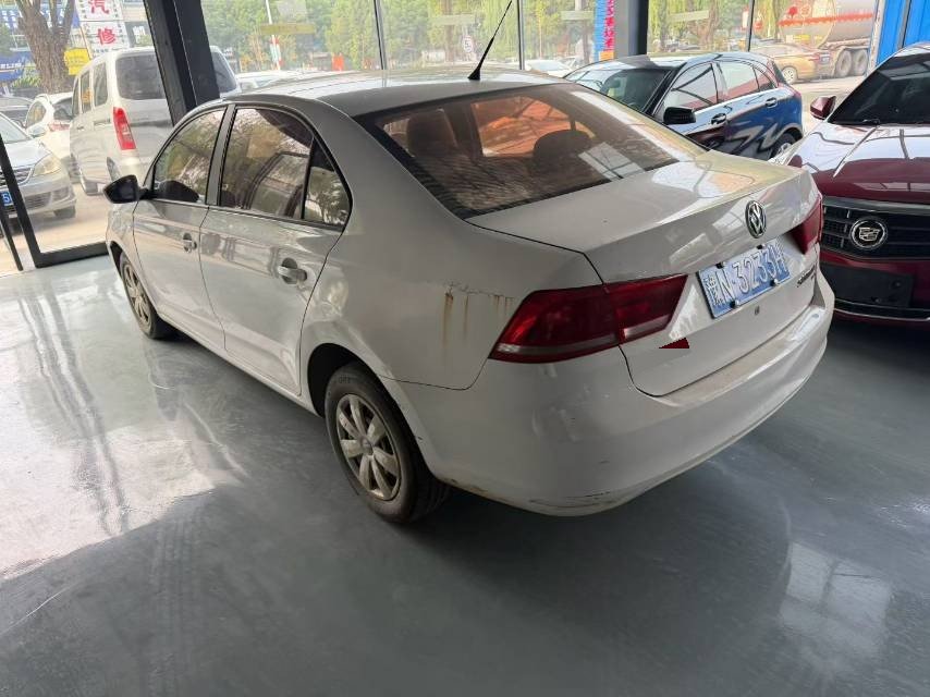 Volkswagen Santana 2017 car image #4