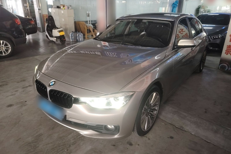 BMW 3 Series 2019 #2 BMW 3 Series 2019 car image #2