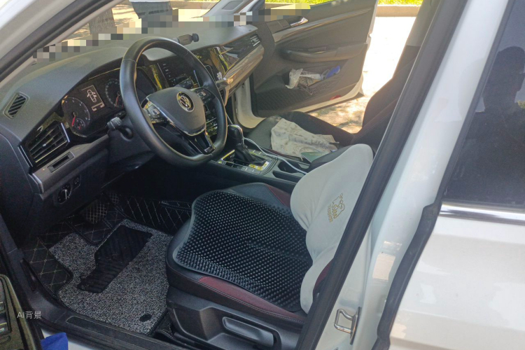 Volkswagen Bora 2021 car image #17