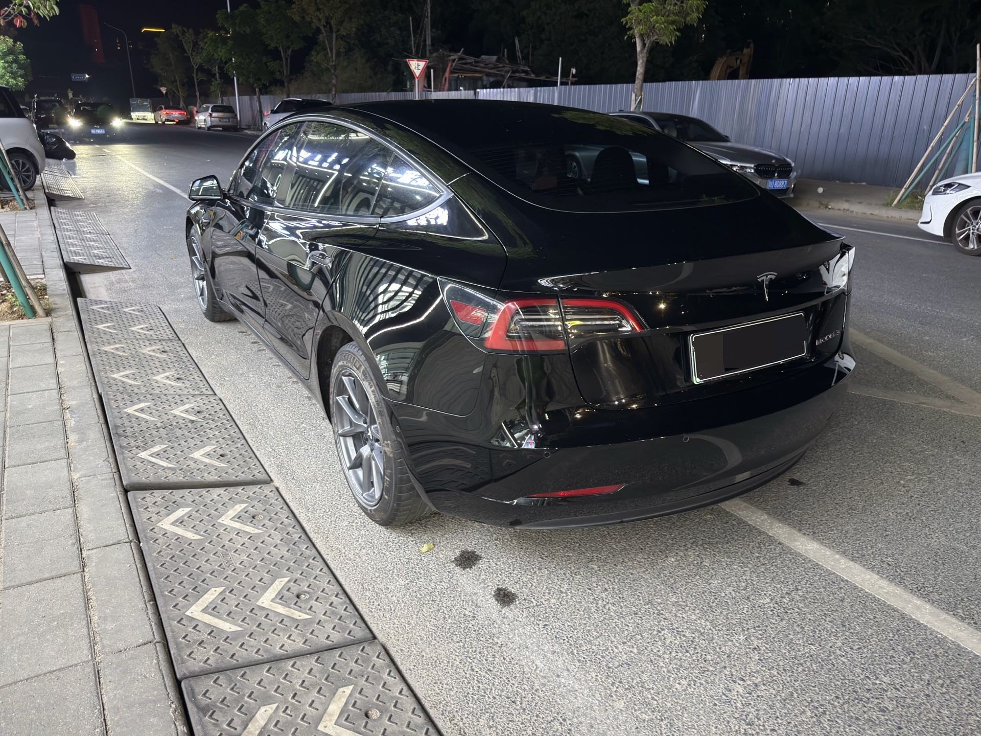Tesla Model 3 2022 #8 Tesla Model 3 2022 car image #8