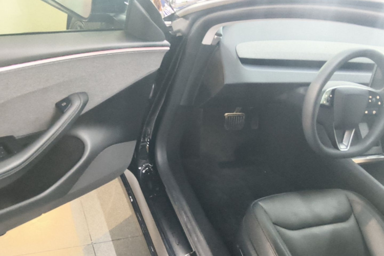 Tesla Model 3 2023 #16 Tesla Model 3 2023 immagine di auto #16
