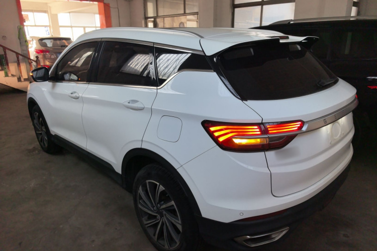 GEELY Coolray 2019 image de voiture #5