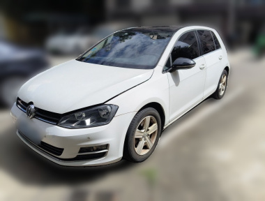 Volkswagen Golf 2017 car image 