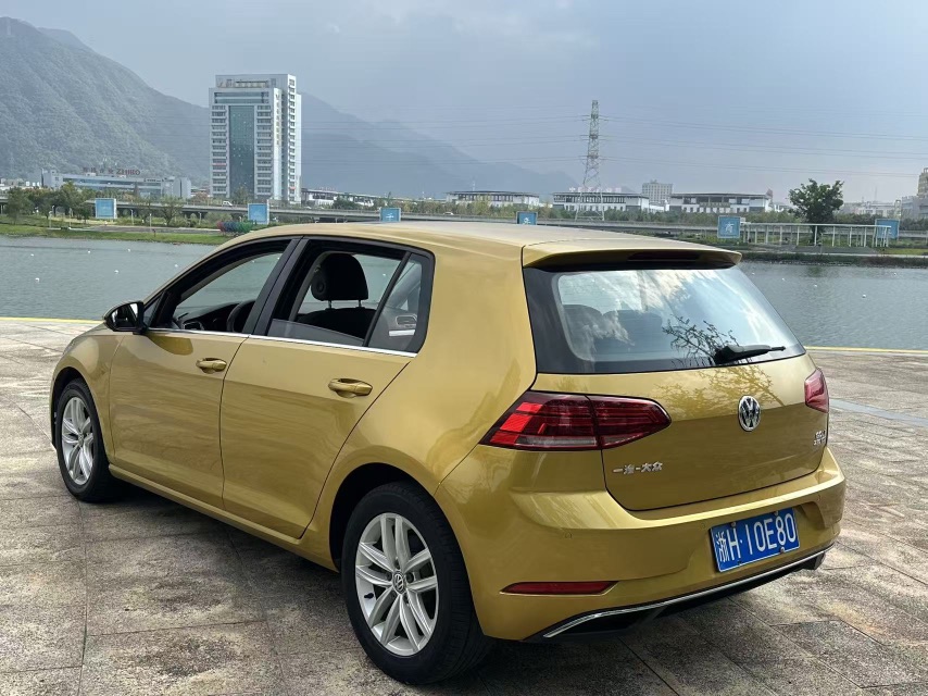 Volkswagen Golf 2018 #7 Volkswagen Golf 2018 car image #7