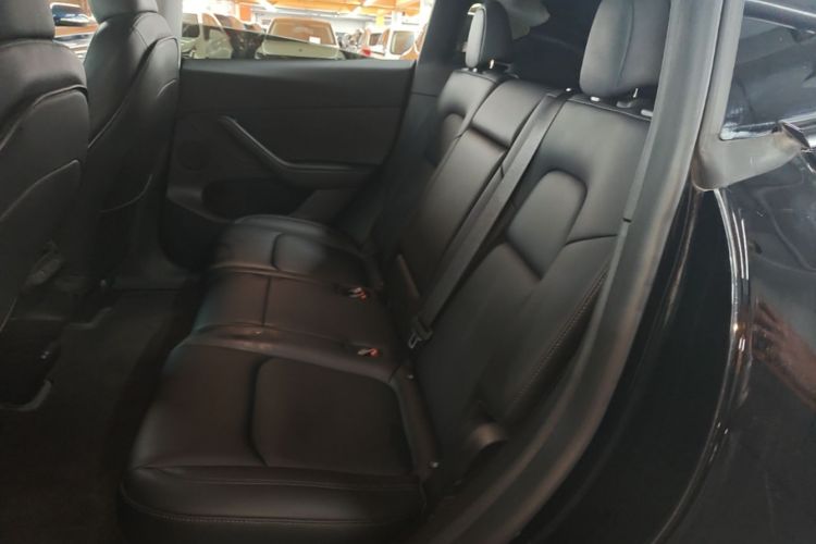 Tesla Model Y 2023 #17 Tesla Model Y 2023 car image #17