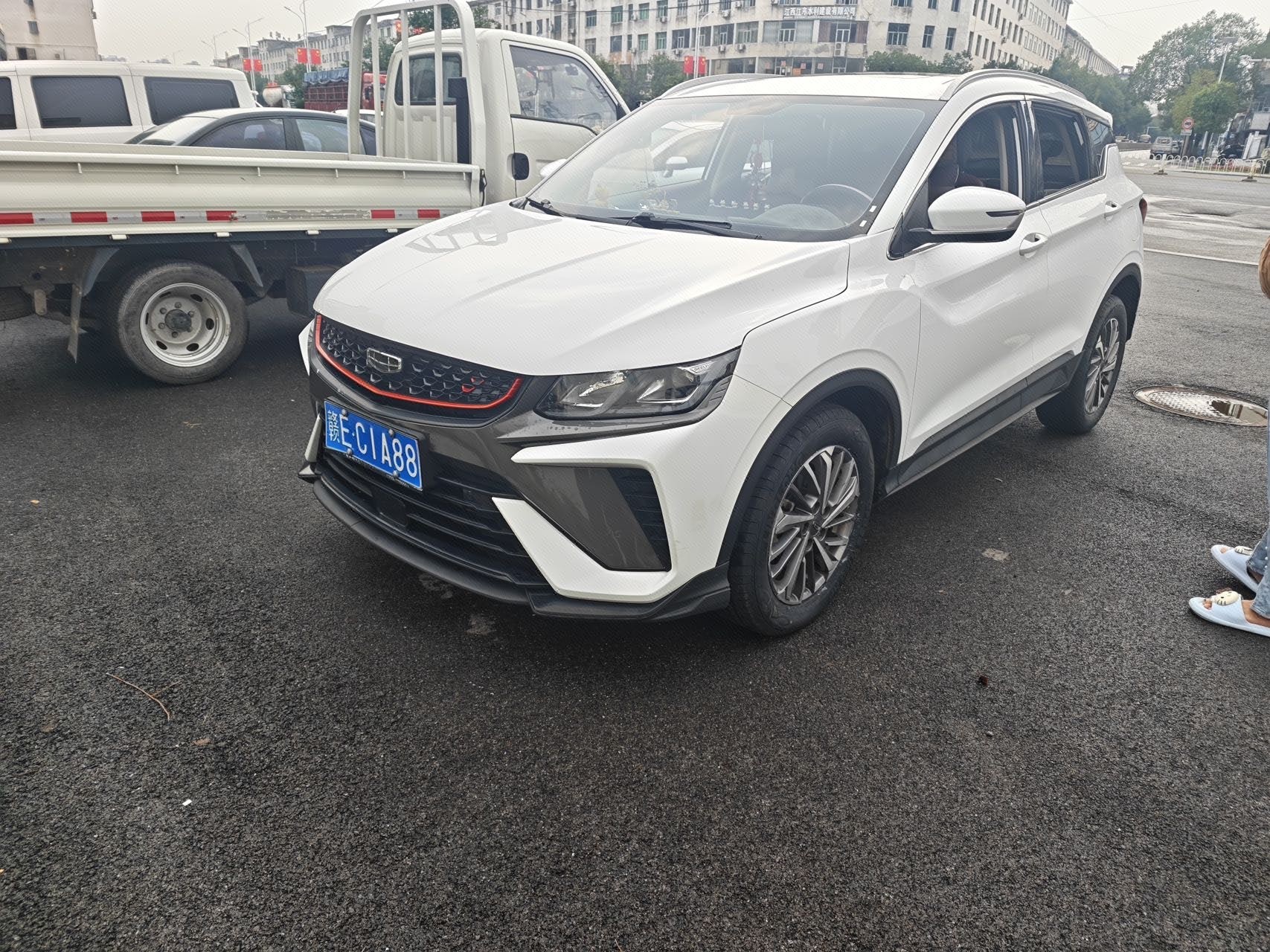 GEELY Coolray 2022 GEELY Coolray 2022 car image