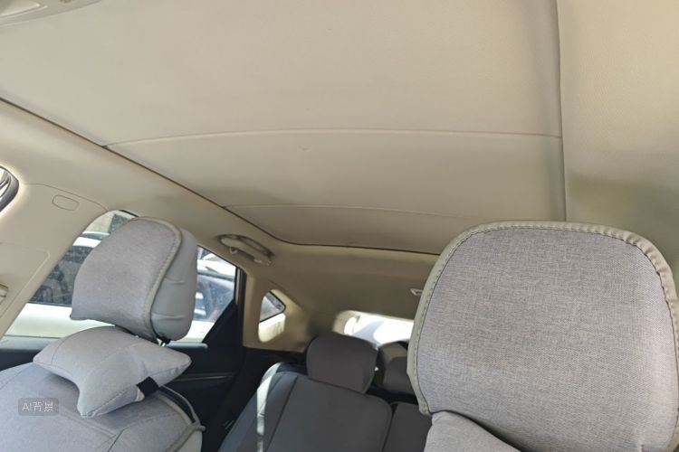 GEELY Emgrand GS 2017 car image #20